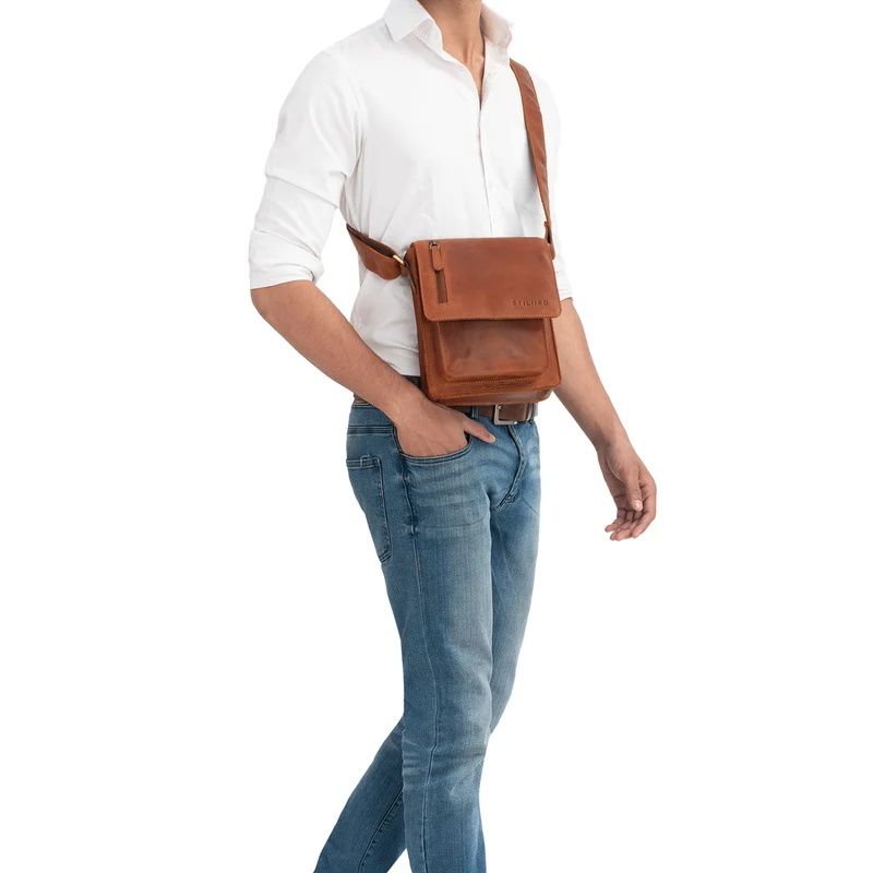 "Finn" Kleine Umhängetasche Herren Leder Messenger Bag Herrentasche