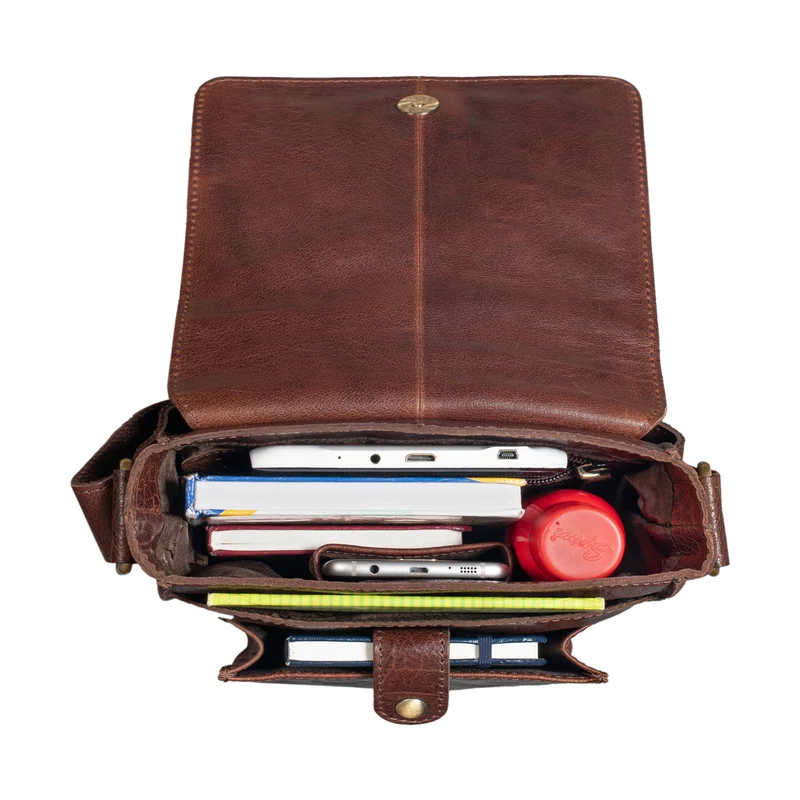 "Finn" Kleine Umhängetasche Herren Leder Messenger Bag Herrentasche