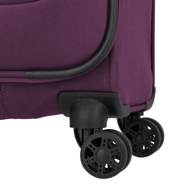 Travelite Priego - 4-Rollen-Trolley 66 cm (berry)