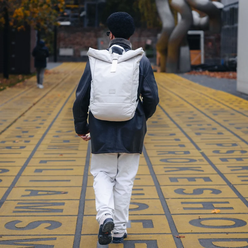 Johnny Urban Allen XL - Rolltop Backpack 49 cm (sand)
