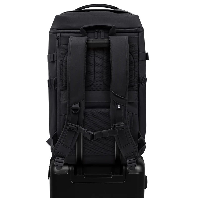 Johnny Urban Kian Large - Backpack 55 cm (black)