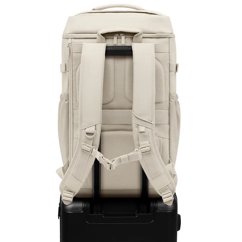 Johnny Urban Kian Large - Backpack 55 cm (sand)