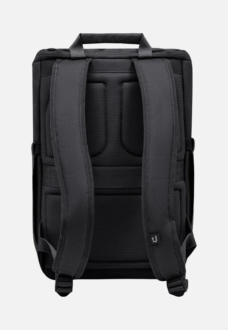 Finn Medium Black - Rucksack