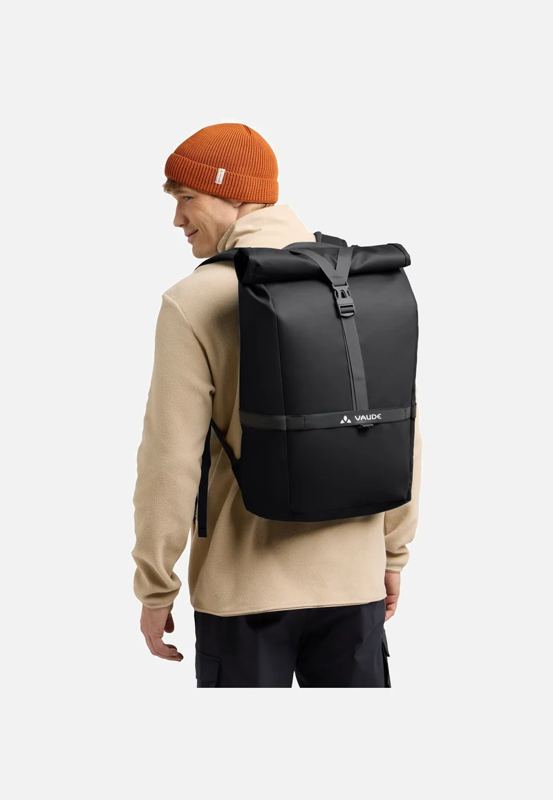 Mineo 23 Black - Rolltop Rucksack