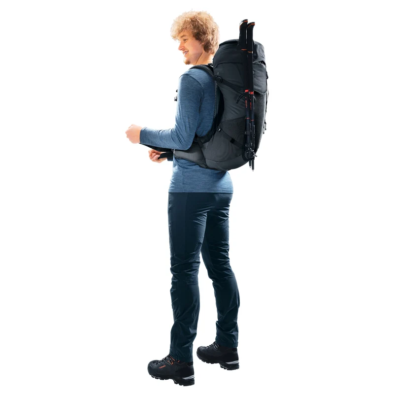 Deuter Futura 32 - Wanderrucksack 66 cm (black)