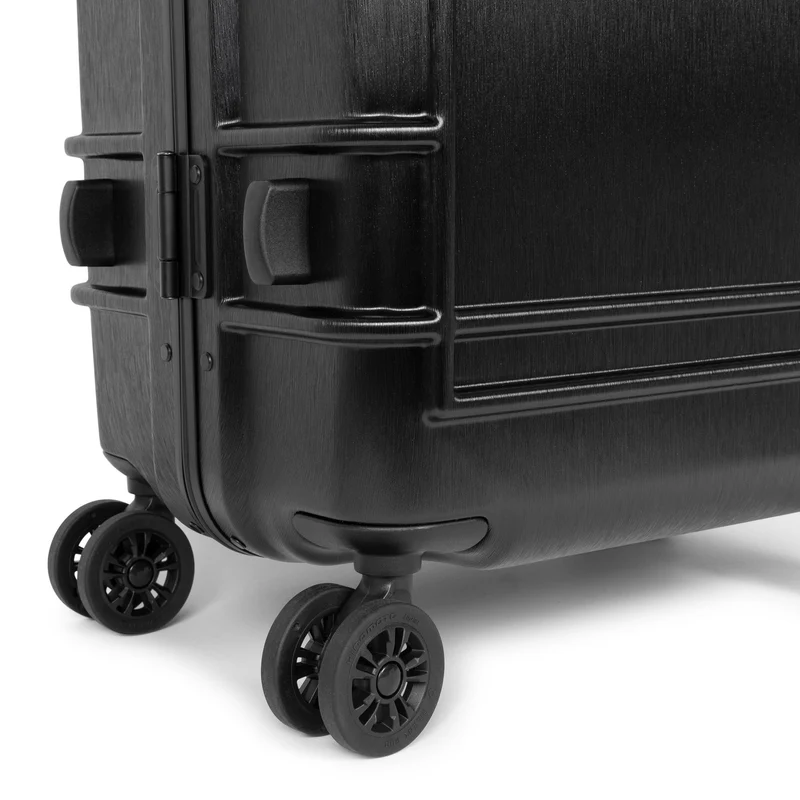 Eastpak selection Resist'r Case - 4-Rollen-Trolley M 68.5 cm (brushed black)