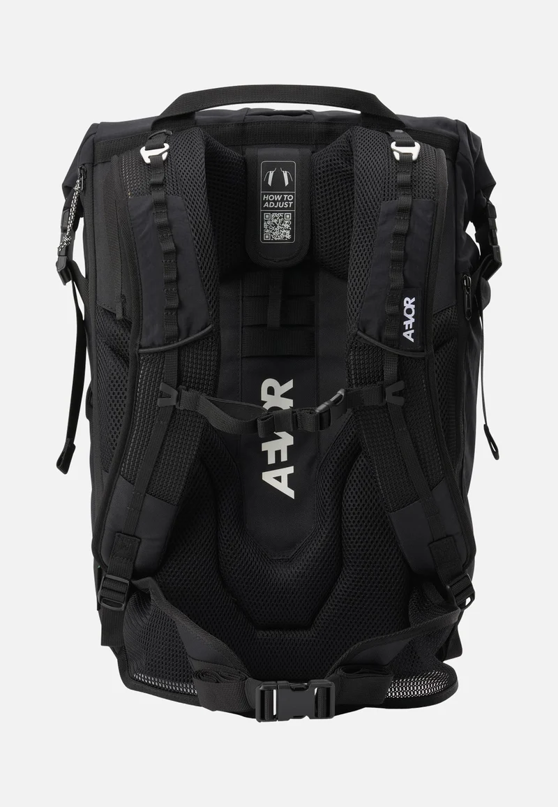 Active Pack Black - Rolltop Rucksack