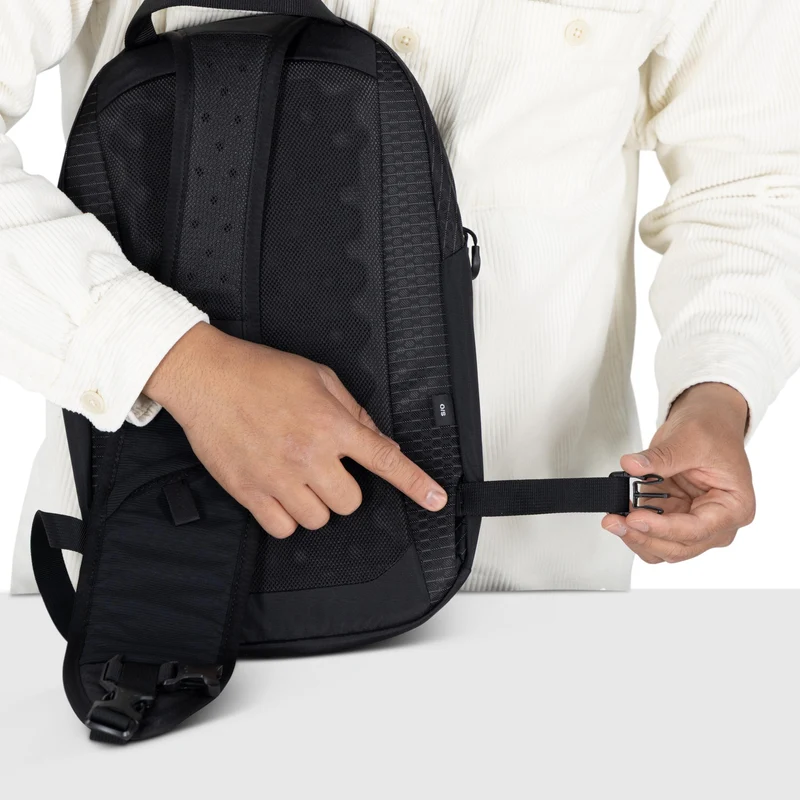Osprey Quasar Sling Bag - Umhängetasche 38 cm (black)