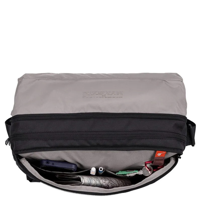 Vaude Rom III - Umhängetasche M 13.3" 35 cm (black)