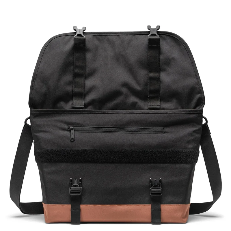 Herschel Cove Messenger - Umhängetasche 16" 50 cm (black/saddle brown)