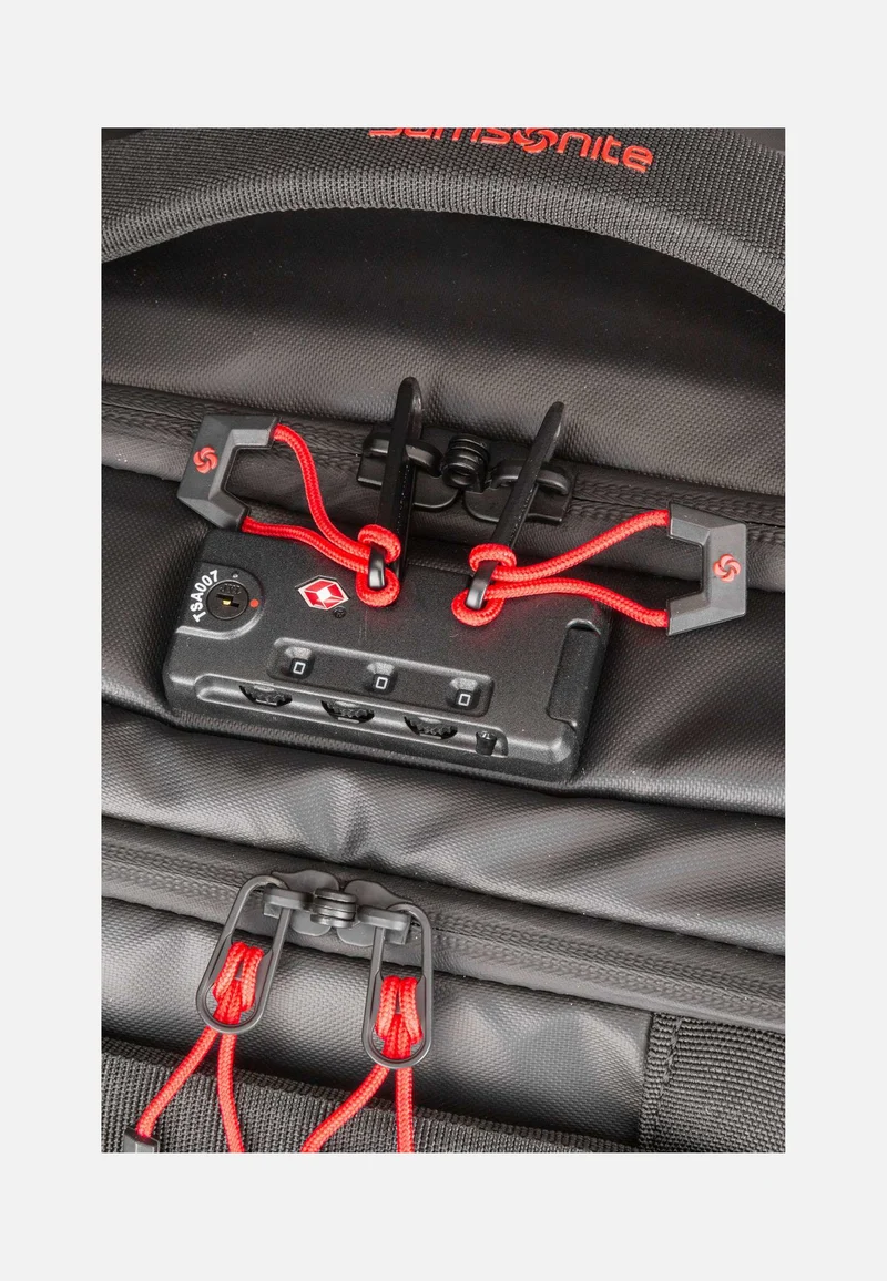 Prodiver Duffle/WH 55 DF Black - Koffer