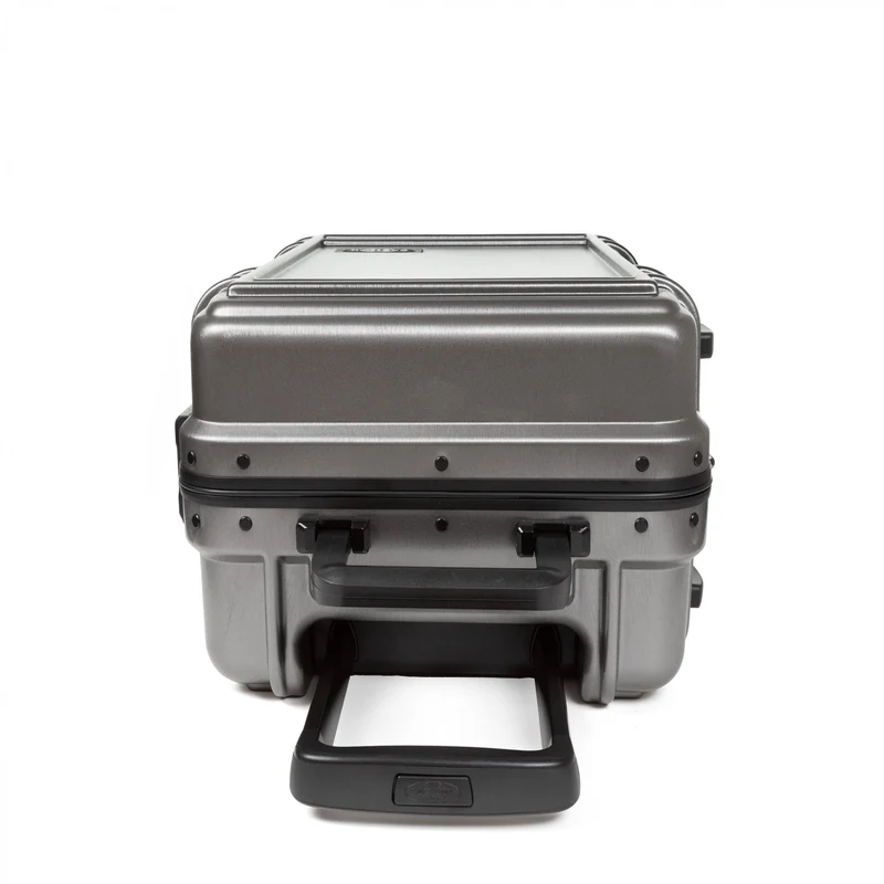 Eastpak selection Resist'r Case - 4-Rollen-Kabinentrolley S 55 cm (brushed metal)