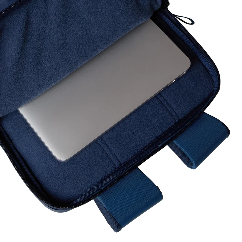 The North Face Base Camp Voyager Daypack- Rucksack 49 cm (shady blue/summit navy)