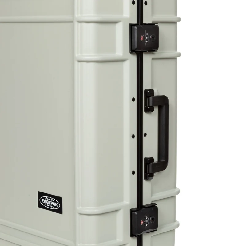 Eastpak selection Resist'r Case - 4-Rollen-Trolley M 68.5 cm (sand)