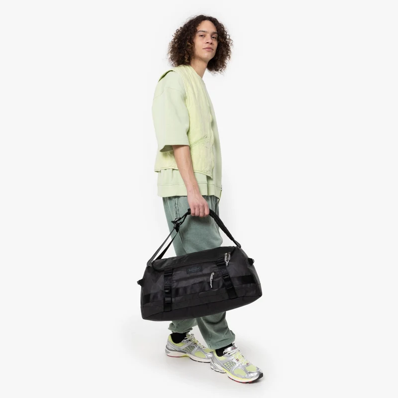 Eastpak Selection Duffel Pack - Reisetasche/Rucksack S 54 cm (tarp black 2)
