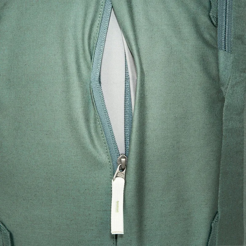 Tatonka City Pack 22 Kapok - Laptoprucksack 15.4" 51 cm (sage green)