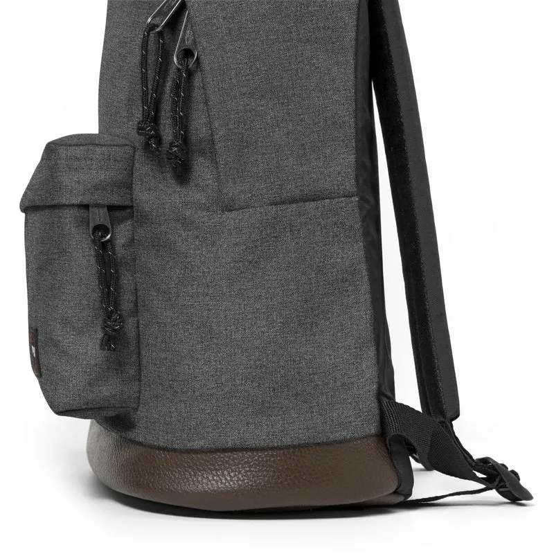 Eastpak Wyoming 24 - Rucksack 40 cm (black denim)